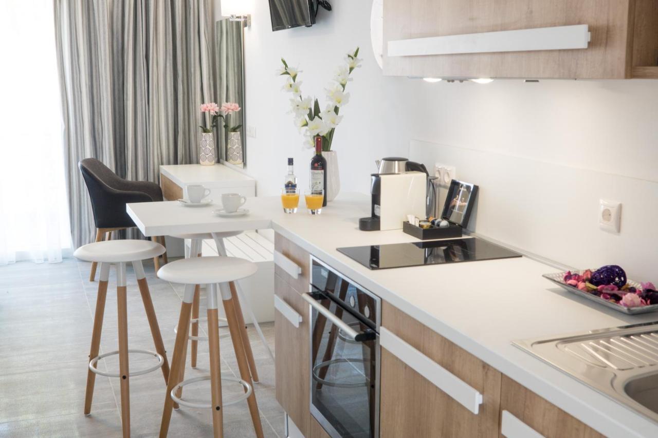Hotel Defkalion Petra  Ngoại thất bức ảnh